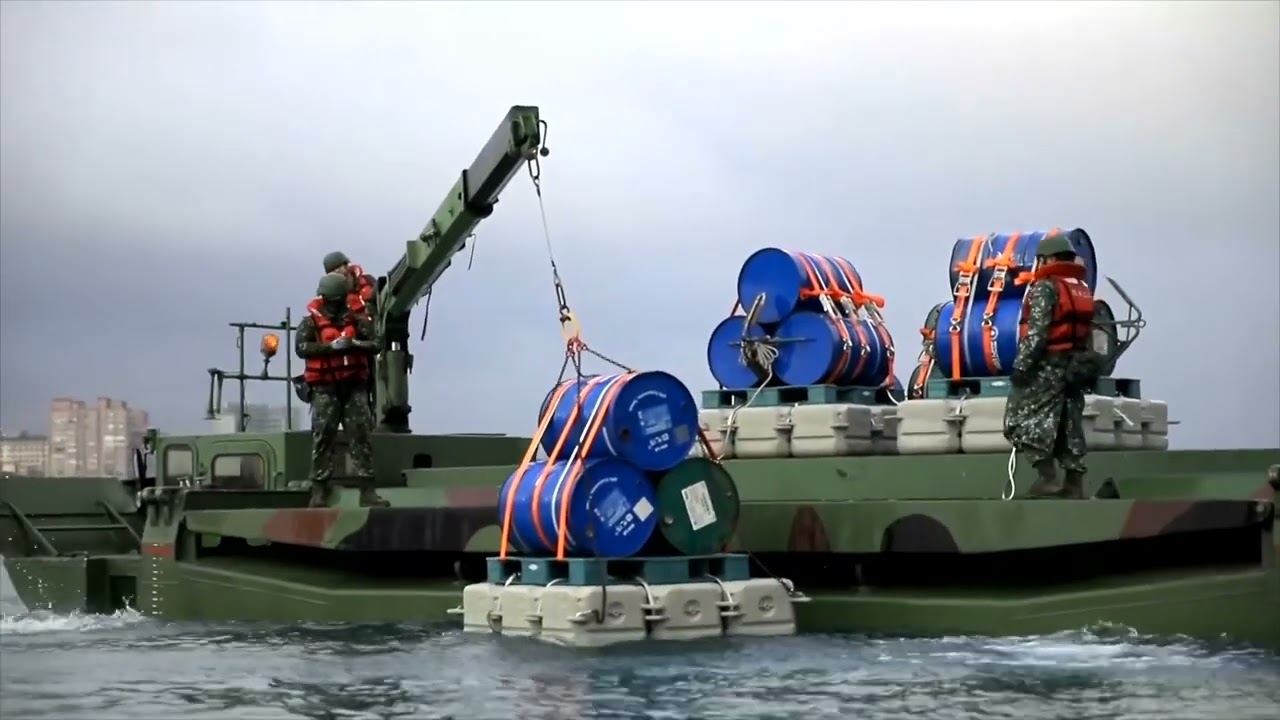 Taiwan sets obstacles at river mouth as China tensions mount | REUTERS