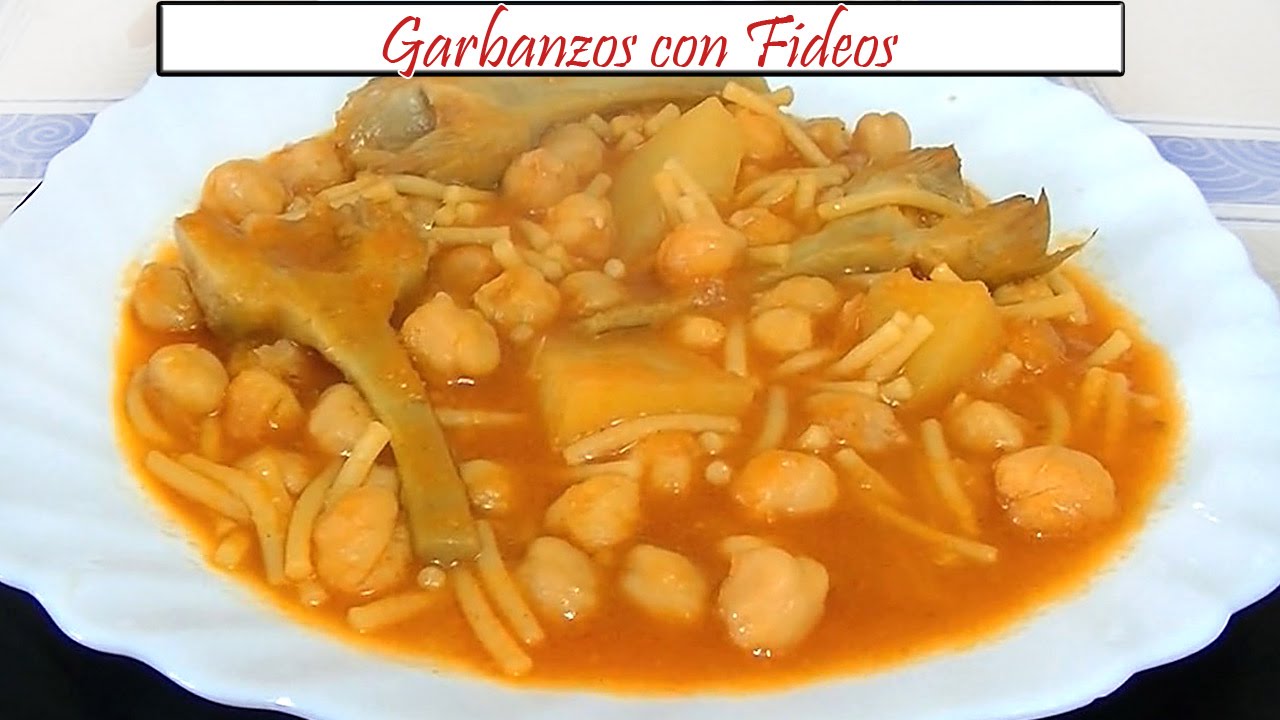 Garbanzos con Fideos | Receta de Cocina en Familia