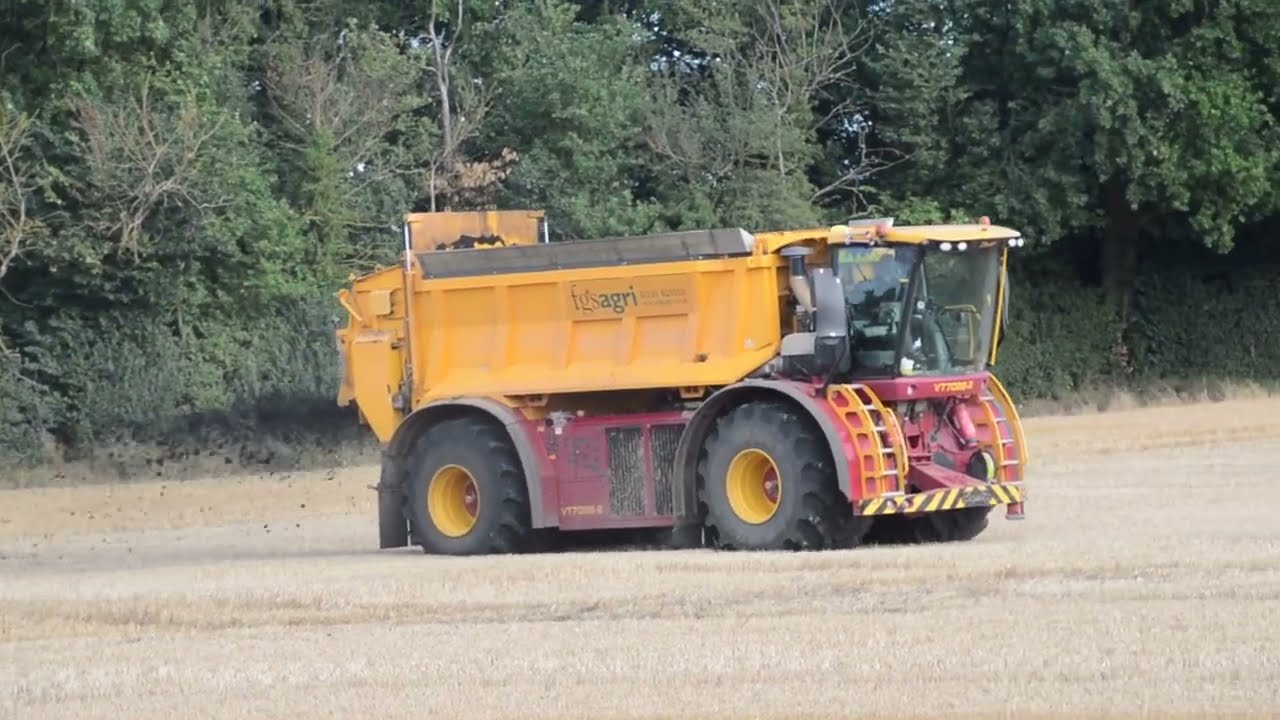 Big Rig Spreading with Vredo VT7028 Self-Propelled Spreader