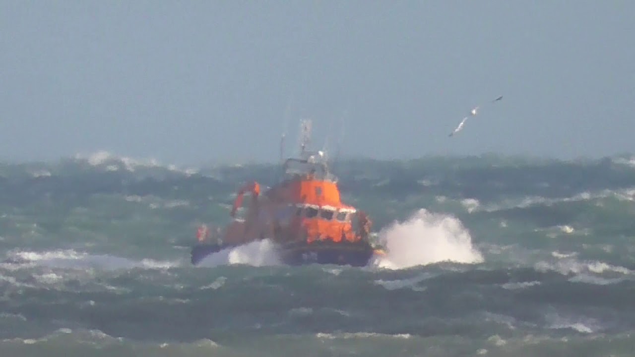 Torbay Lifeboat Training In A Rough Sea 07/01/2018. Part 1 of 2.
