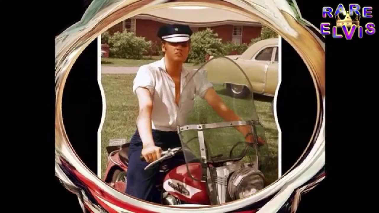 Elvis - Riding