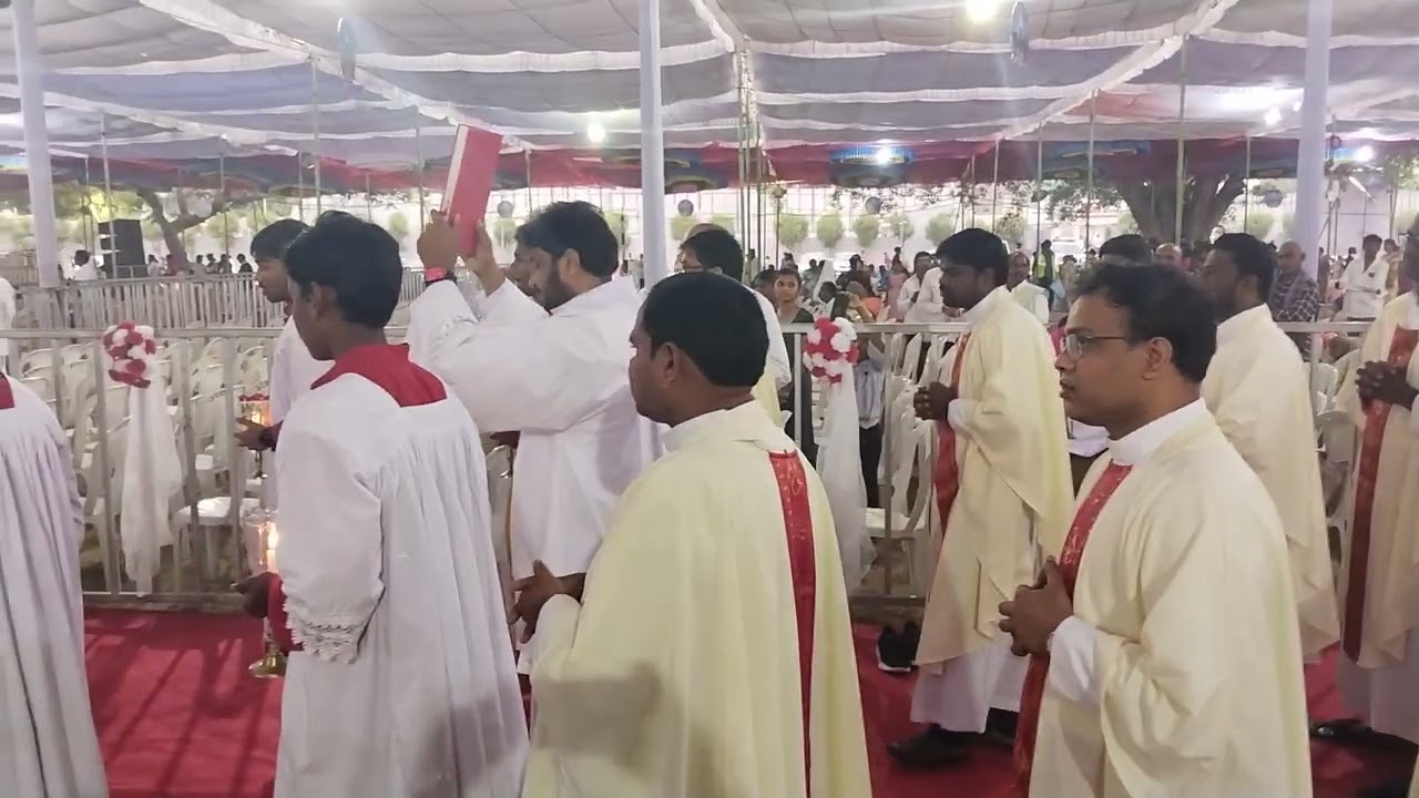 Gunadala matha festival 2nd day morning Mass @@Most Rev R Vijay Kumar & Most Rev T Joseph Rajarao