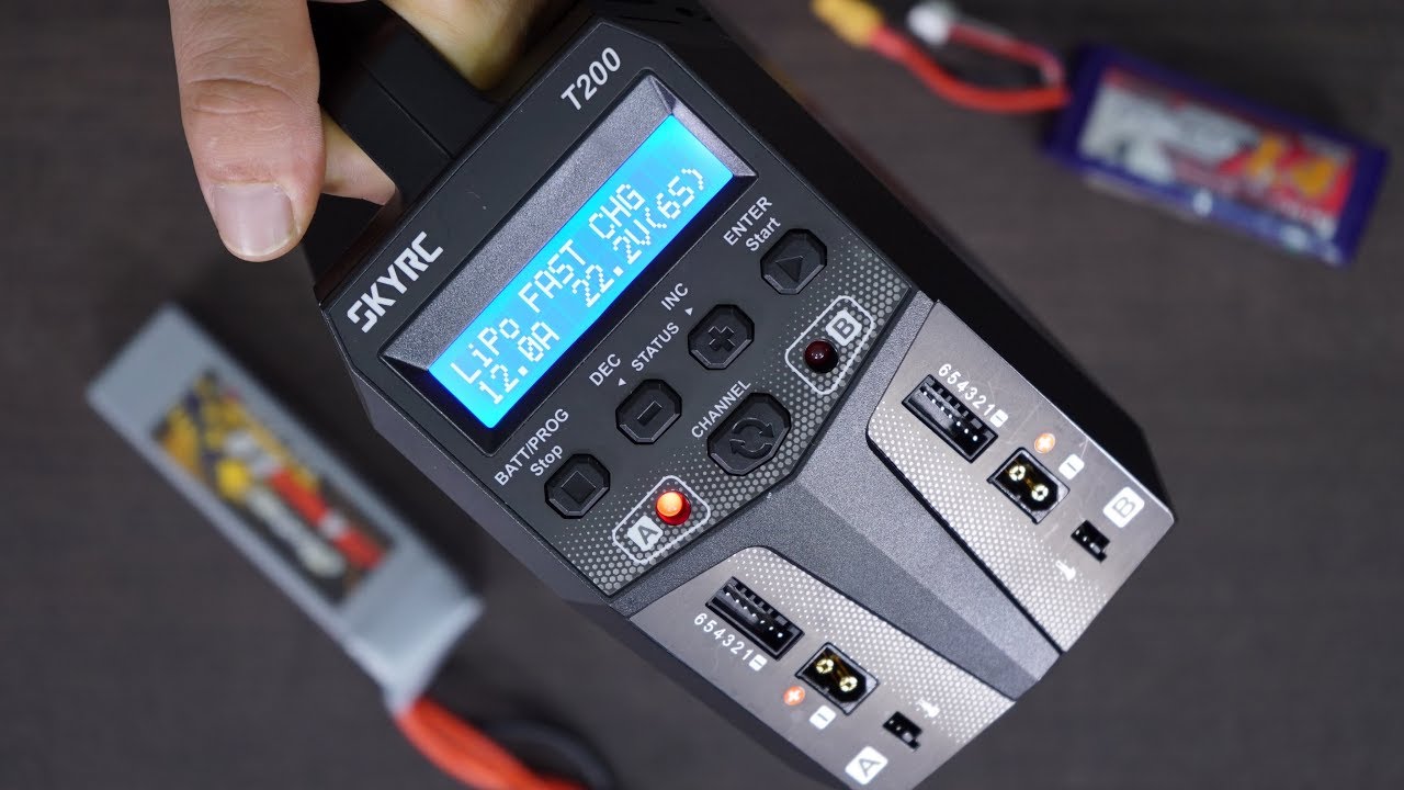 Impara di più sulle LIPO con il CARICABATTERIE SkyRc T200