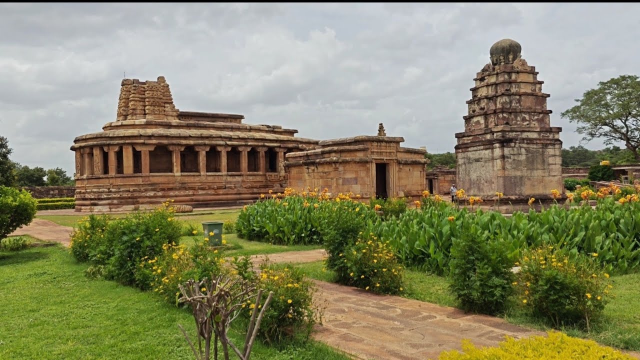Aihole Temple Complex | Ladkhan mandir | Suryanarayan Temple | Chakra Temple | Gadar Temple | 