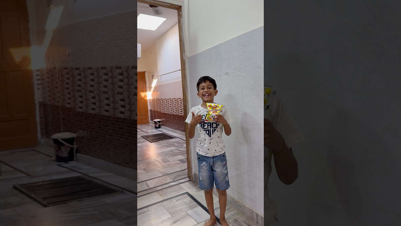Mummy Dad Or Krish Who Got Chips 😍😲||Amit Actor shorts #amitactor #ytshorts