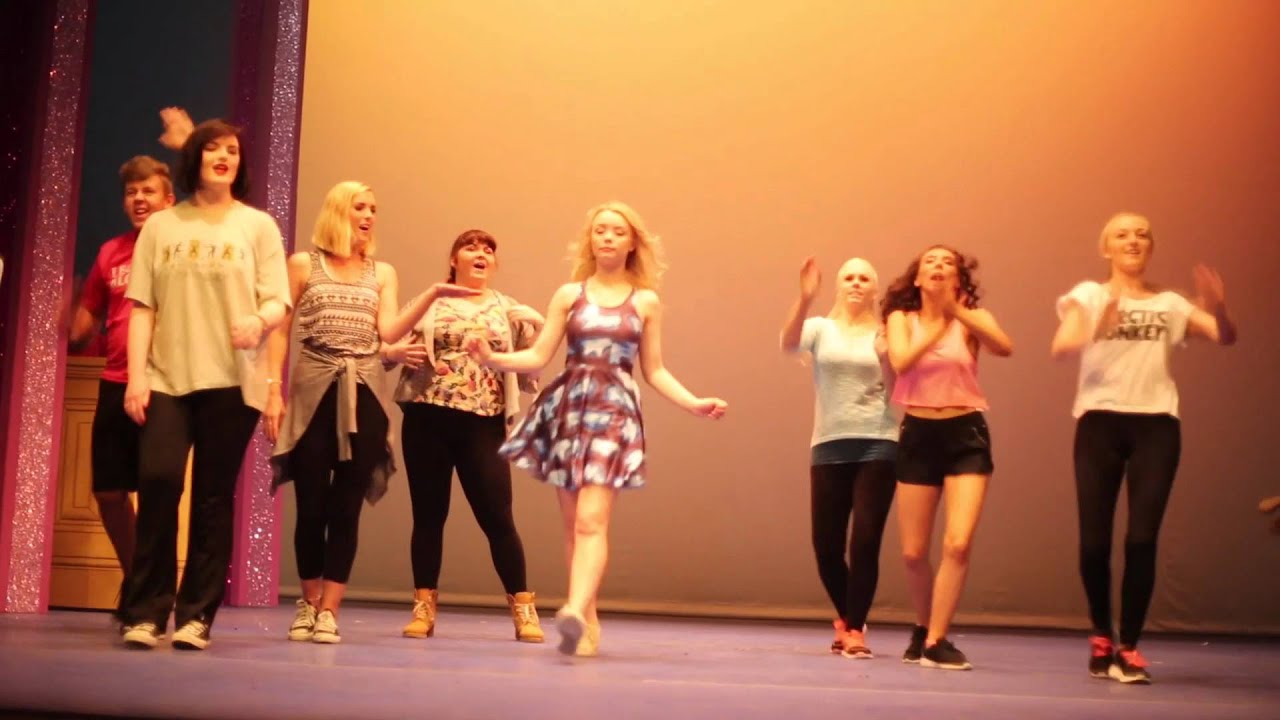 Legally Blonde - Mark Jermin Stage School Official Promo