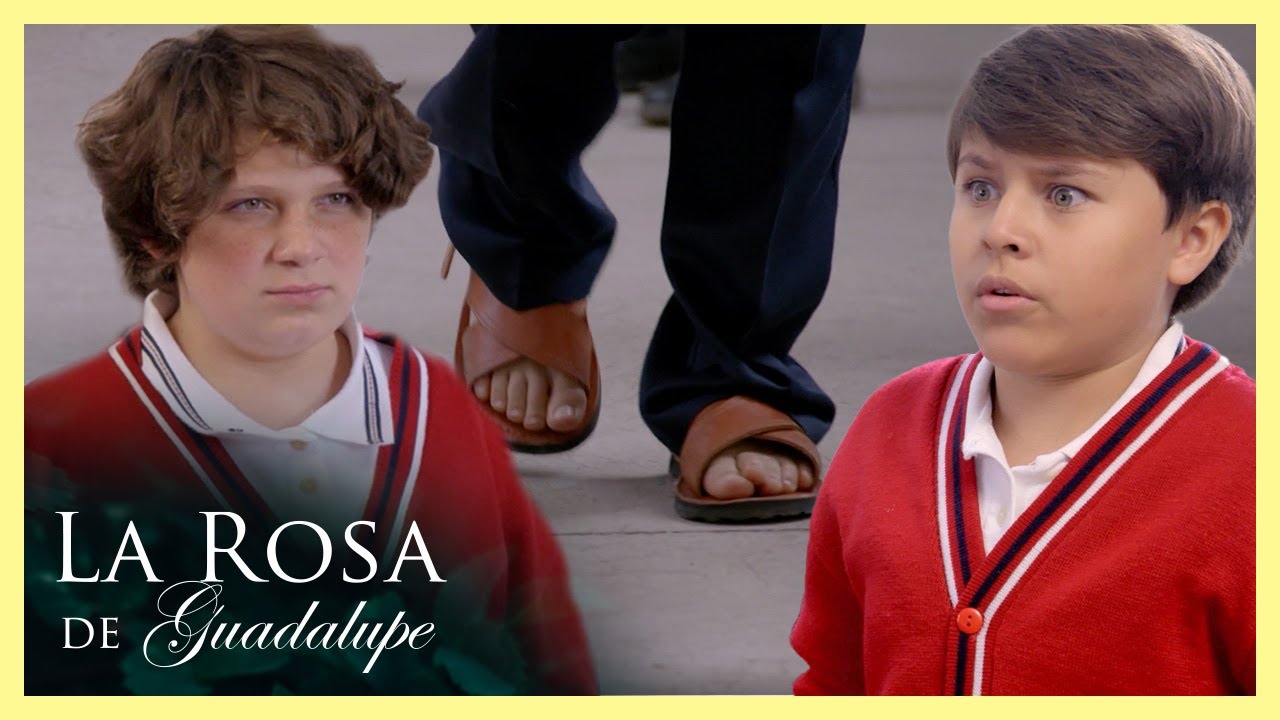 Diego va en huaraches a la escuela para recibir una lección | La rosa de Guadalupe 2/4 |En tus za...