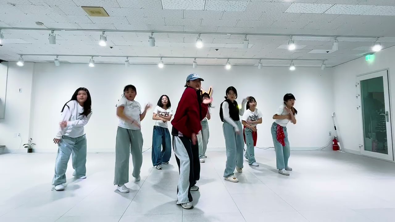 인트댄스학원 케이팝 class