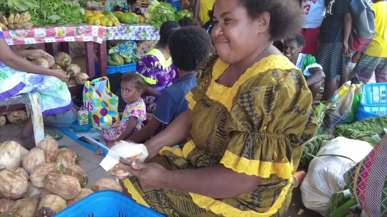 'কচি ডাব' ভানুয়াতু দ্বীপে যেভাবে খাওয়া হয়ঃ Port vila Market of Vanuatu