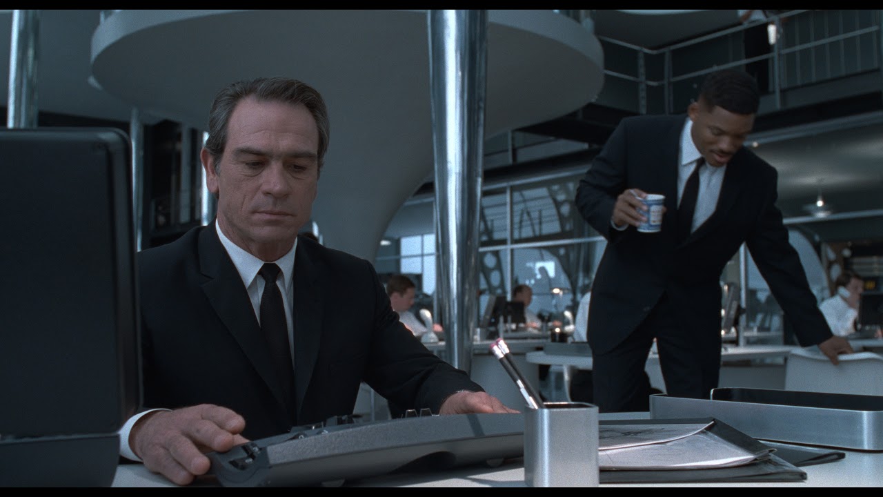 Men in Black 1997 K Wife Reupload 4K