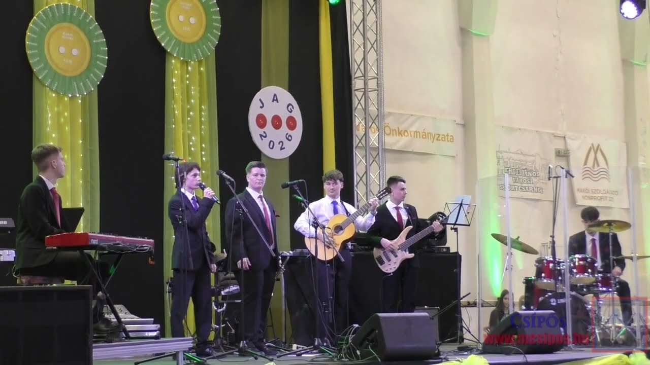 Bella Ciao a Makói József Attila Gimnázium gombavató bálján