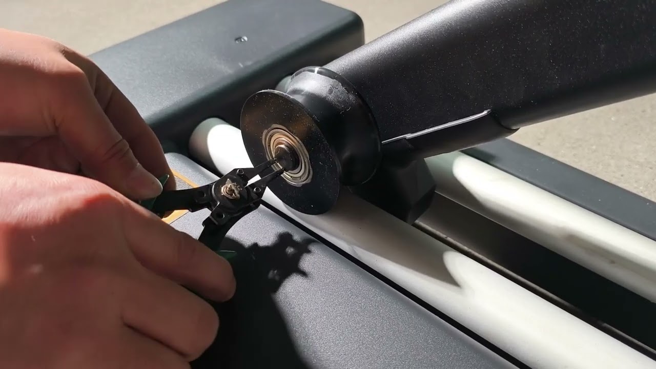 Guide for Replacing the Roller on the SH-E800