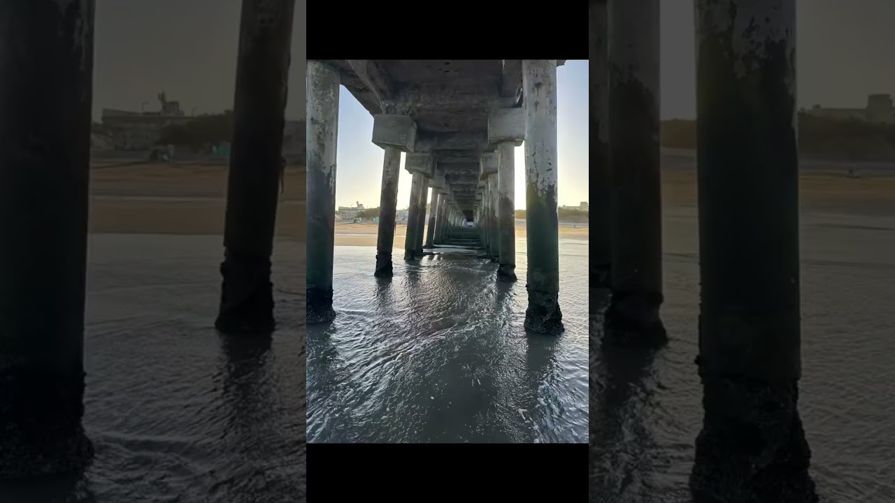 2023 - 10/15 - Beaches and beach paintings