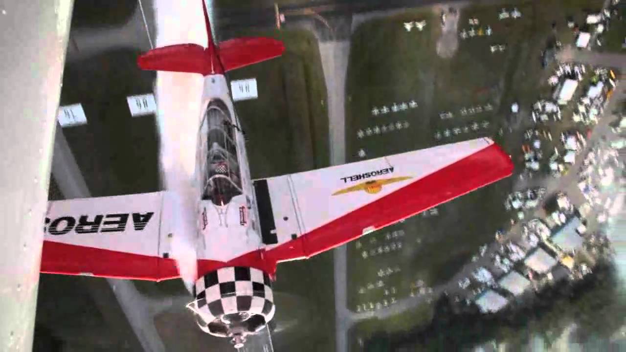 Aeroshell Aerobatic Team Night Show