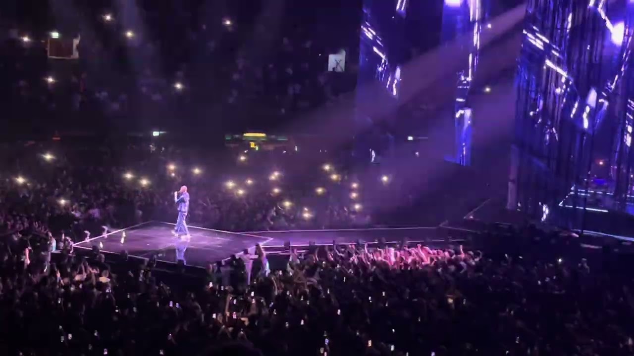 Dave - The boy who played the harp tour - live @ziggodomeamsterdam 
