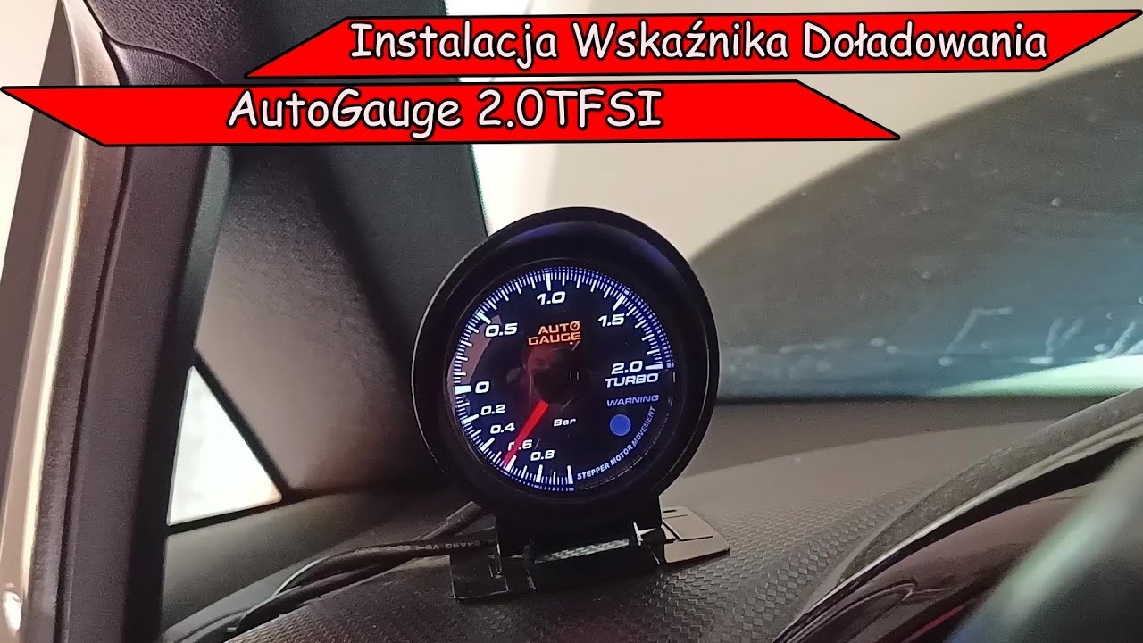 Montaż wskaźnika ciśnienia doładowania w silniku TFSI.