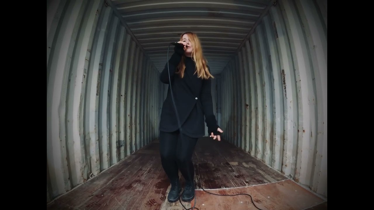 FUXX - Kompass (Offizielles Musikvideo)