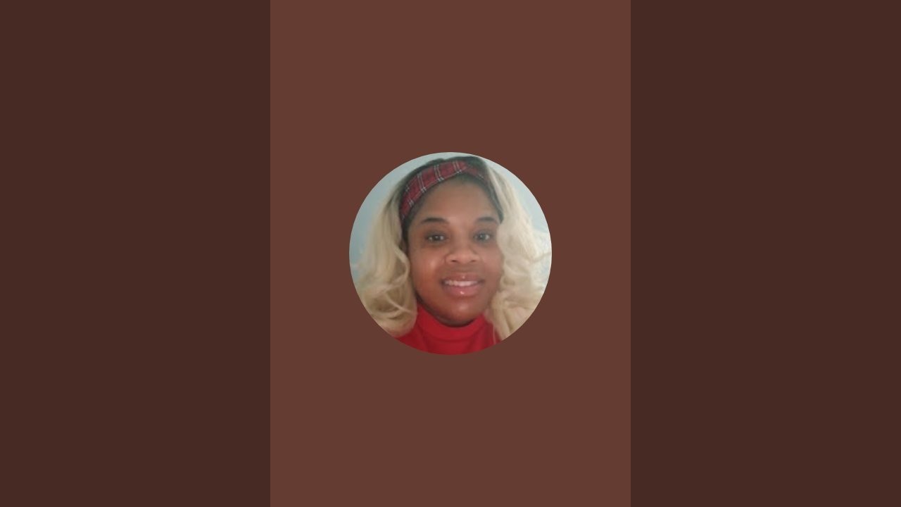 Shannonlove01 is live!
