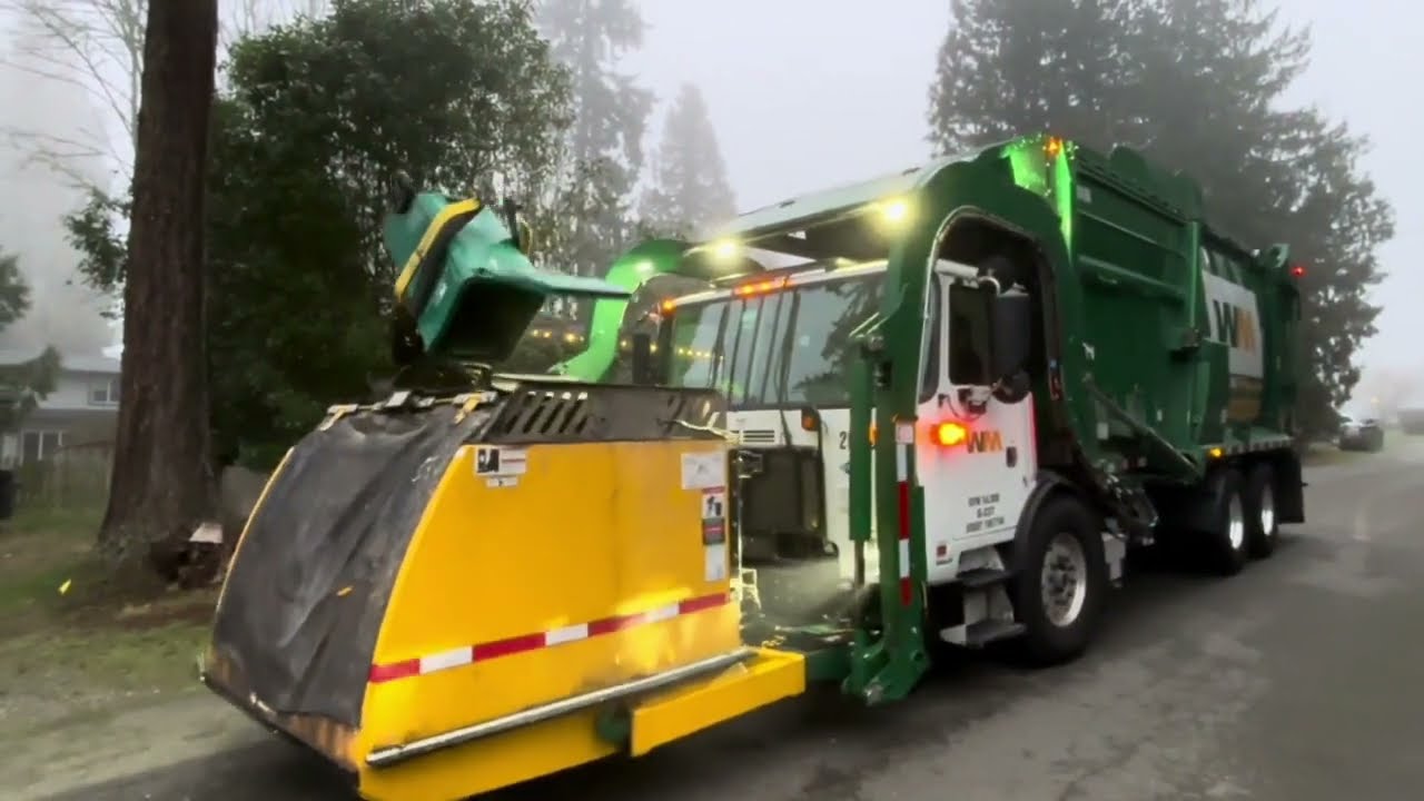 Slangin' Trash With a Peaceful Groove - 267100 and 267105 Curotto