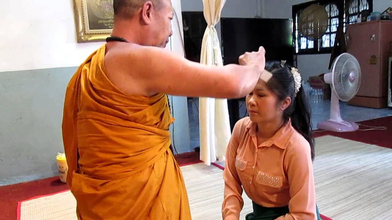 พิธี ลง มหานิยม  โดยพระอาจารย์  Pra-ajarn Sawat Phoomisaro อุบล