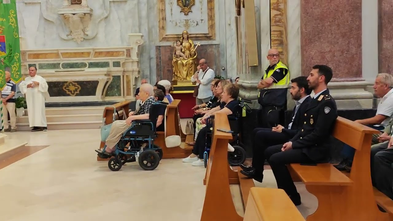 Grande Accoglienza della comunità di Ferrandina al nuovo ArciVescovo della Diocesi S.E.Mons.Benoni 