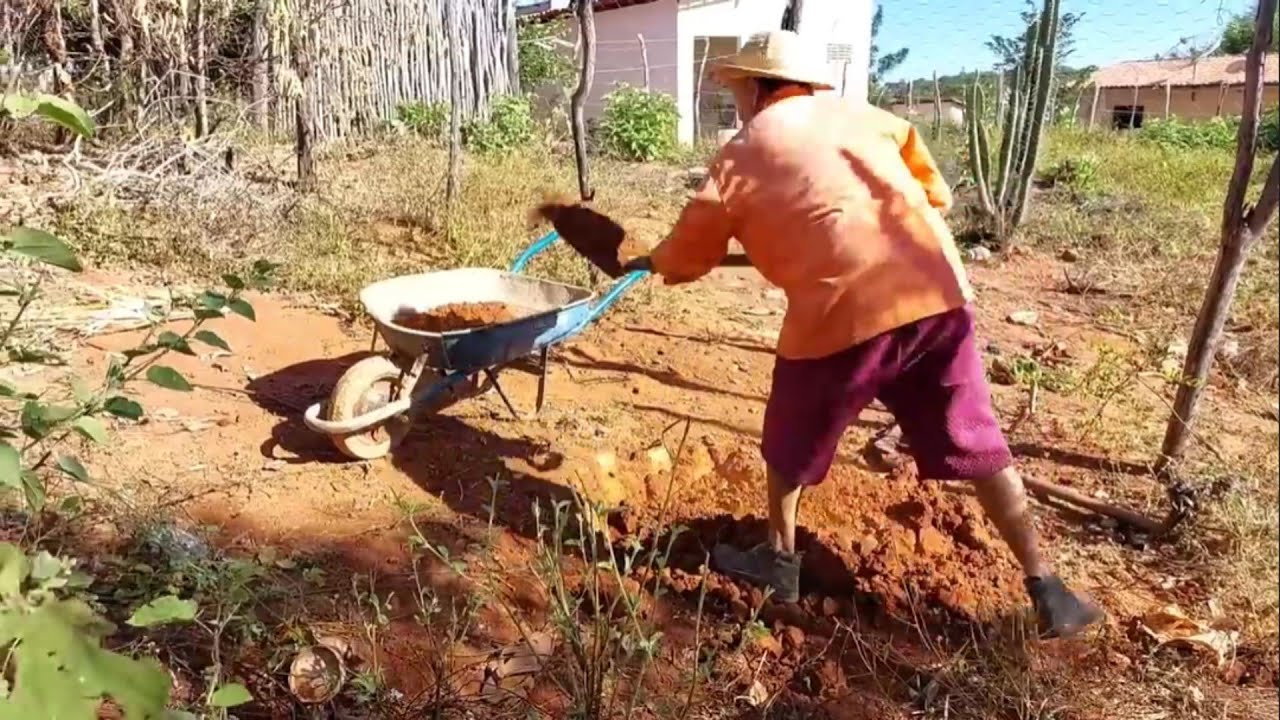 Bastidores  !! Seu Mané ganhou  apostar de Seu Sérgio  !!