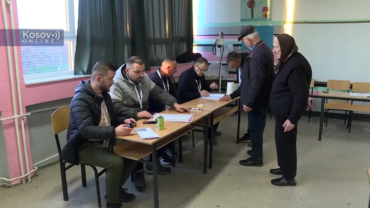 Gornje Kusce, Prvi birači stižu na glasanje