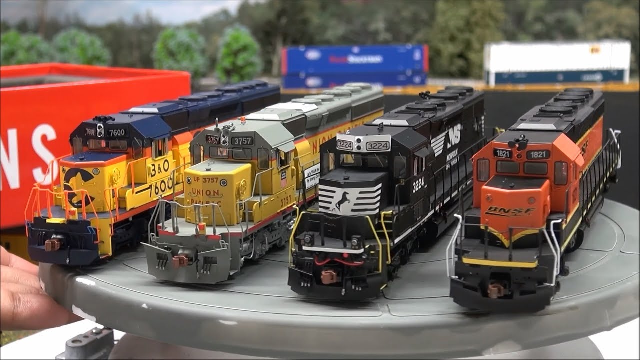 Review: ScaleTrains.com SD40-2 Rivet Counter & Operator Versions! ESU LOKSound Scale Trains