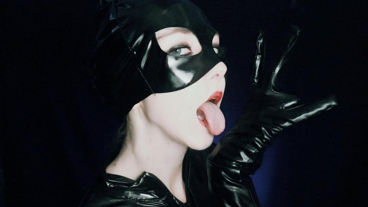 ASMR Meeting Catwoman
