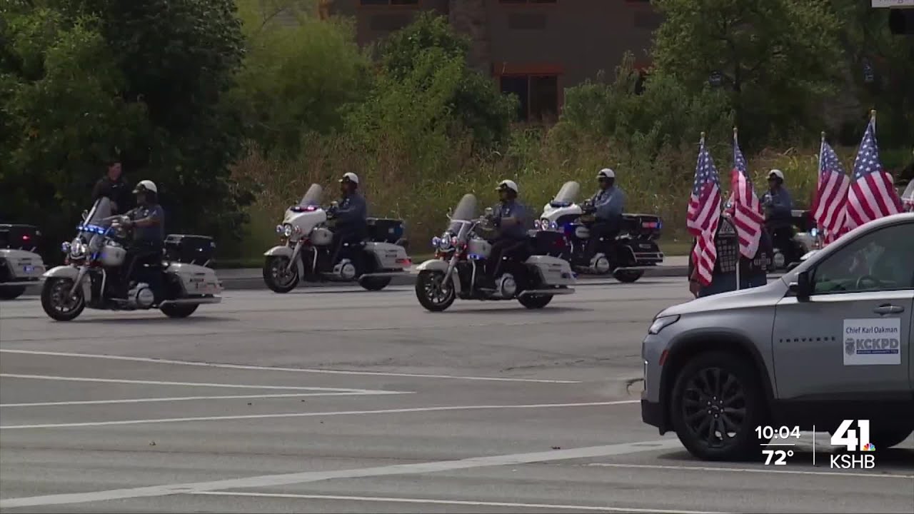 Community gathers to pay respects to KCKPD Ofc. Hunter Simoncic