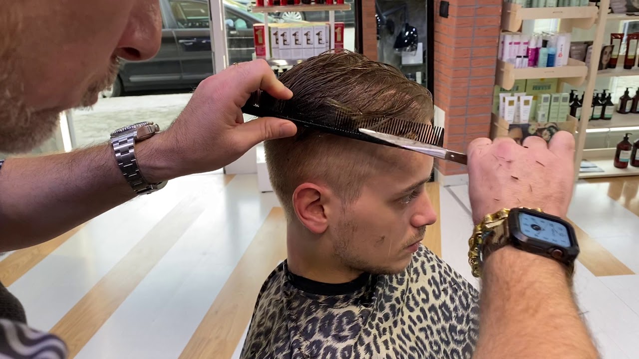 Taglio capelli drastico