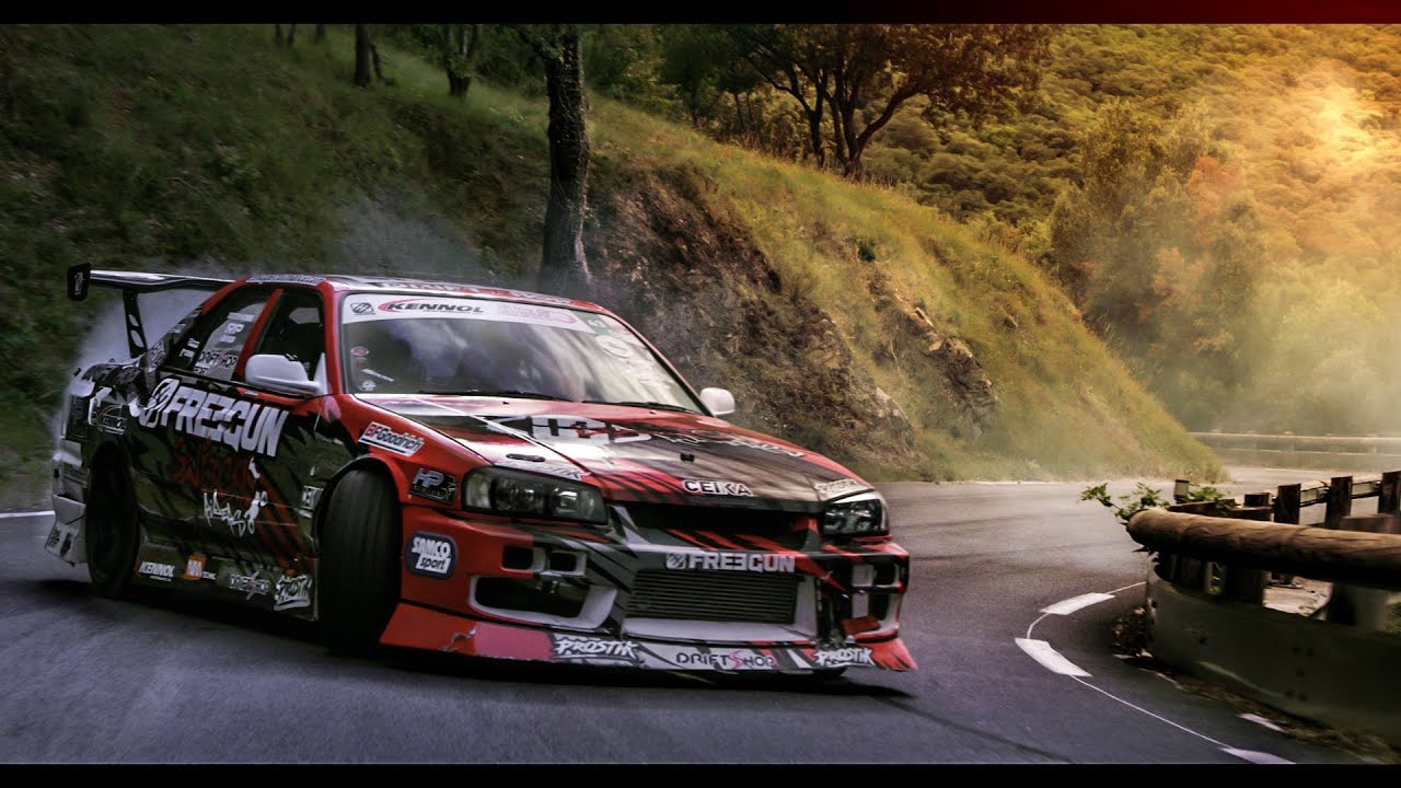The G-TEAM - Course poursuite Skyline vs Motocross, sportives... et un Vito !