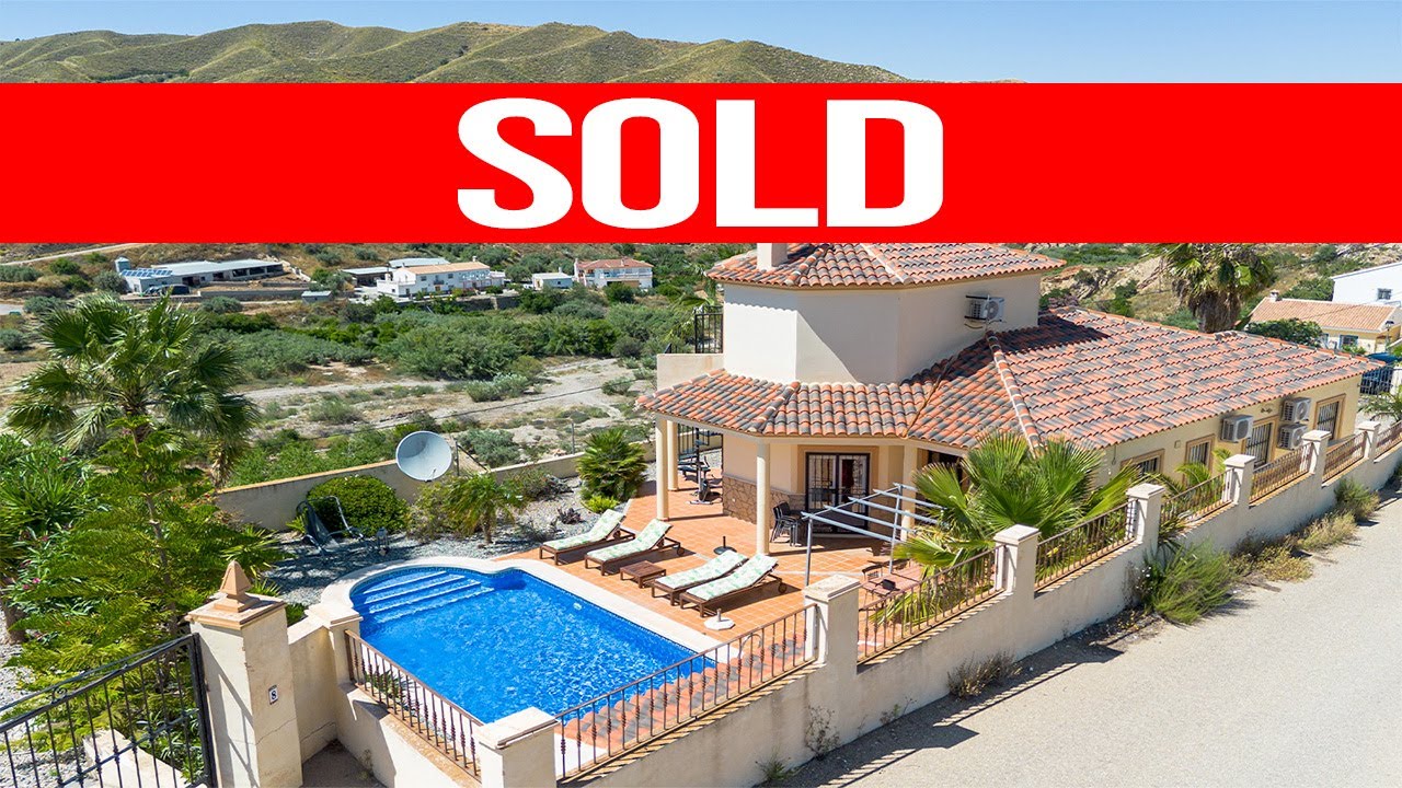 (SOLD) ARB-V1 | A Detached Villa with a Private Heated Pool in Arboleas | 249.000€