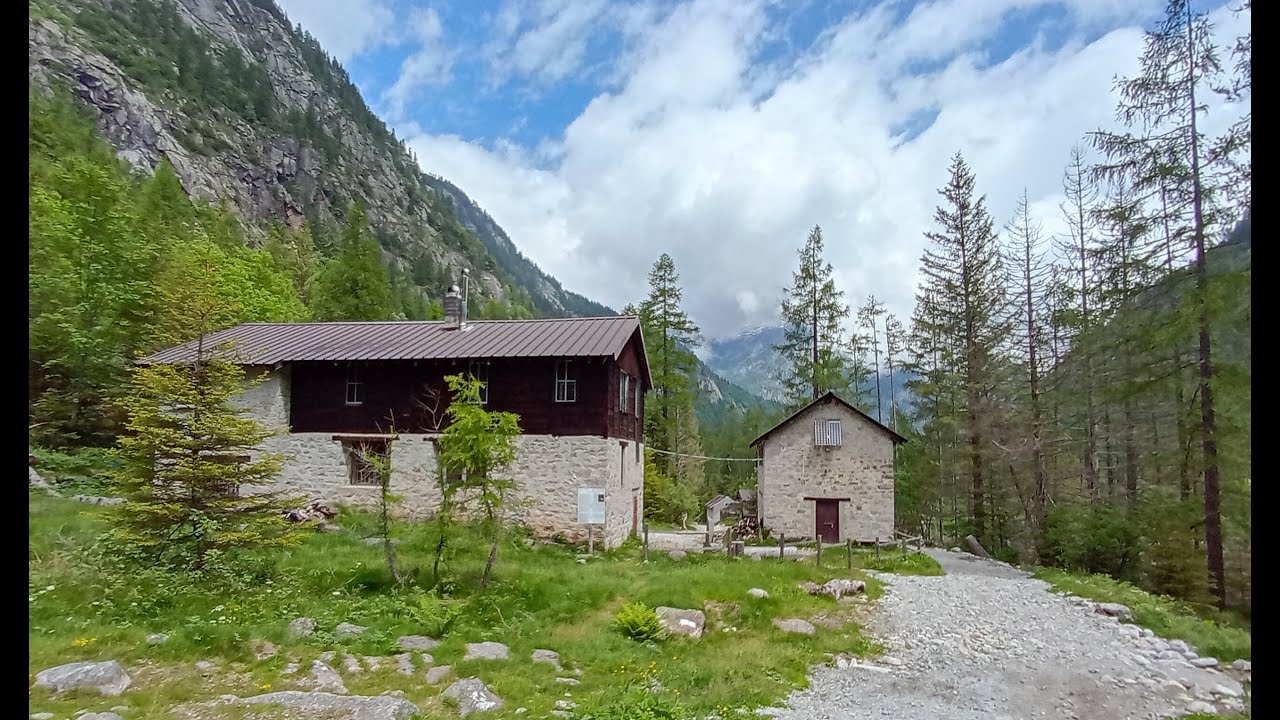 148) - Trekking al Lago delle Fate, Alpeggio Motta, Città Morta e Rifugio Crocette ( Macugnaga )