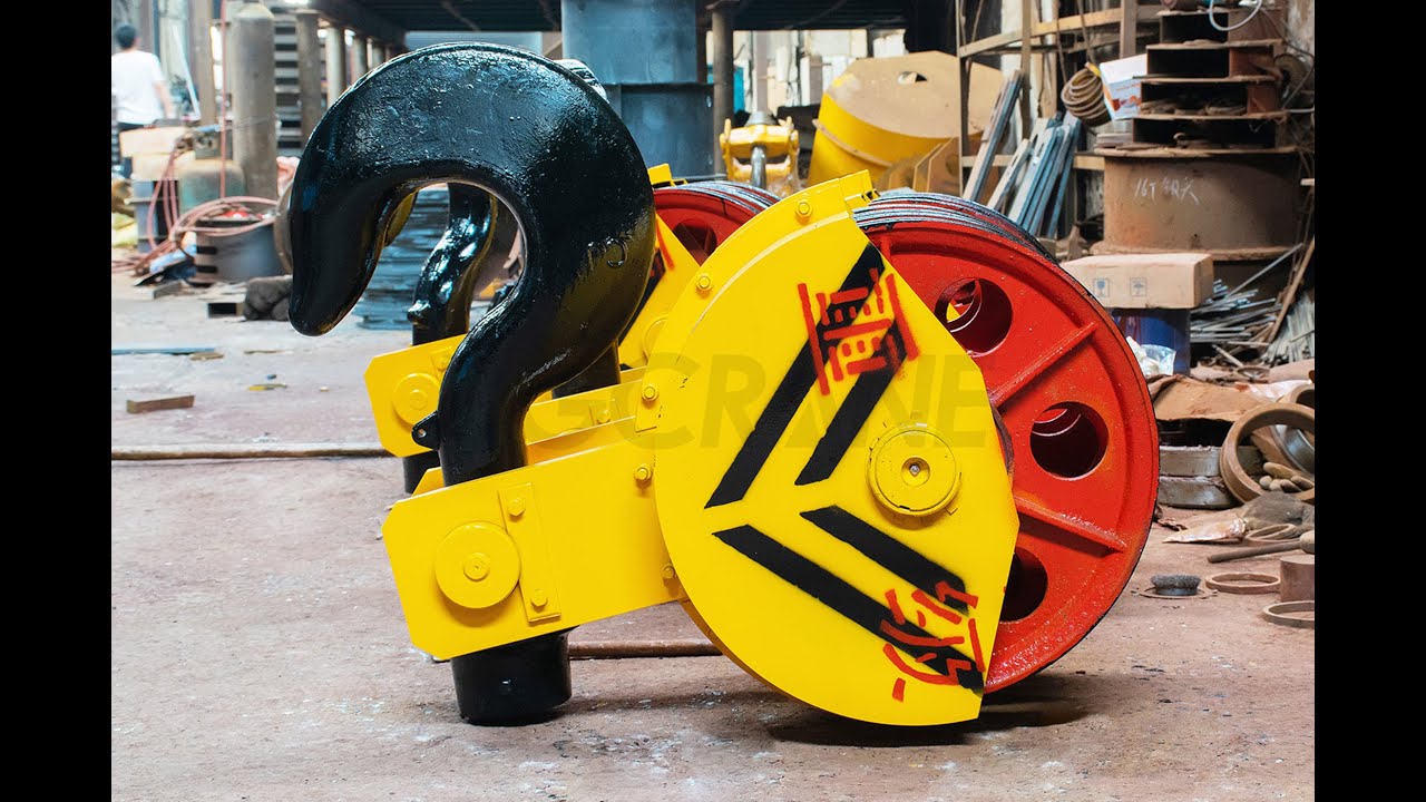 How to replace the overhead crane hook?