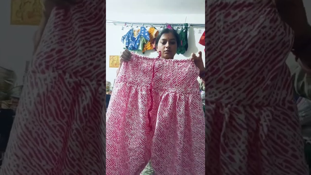 आजच्या कामाच्या सुरुवातीस काम जास्त वाढून बसलं ते काय #onlineshopping #meeshosaree #love #saree 