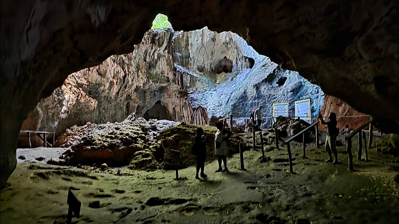 Railroad Cave (Cueva de La Linea) ~ Sabana de la Mar - Dominican Republic