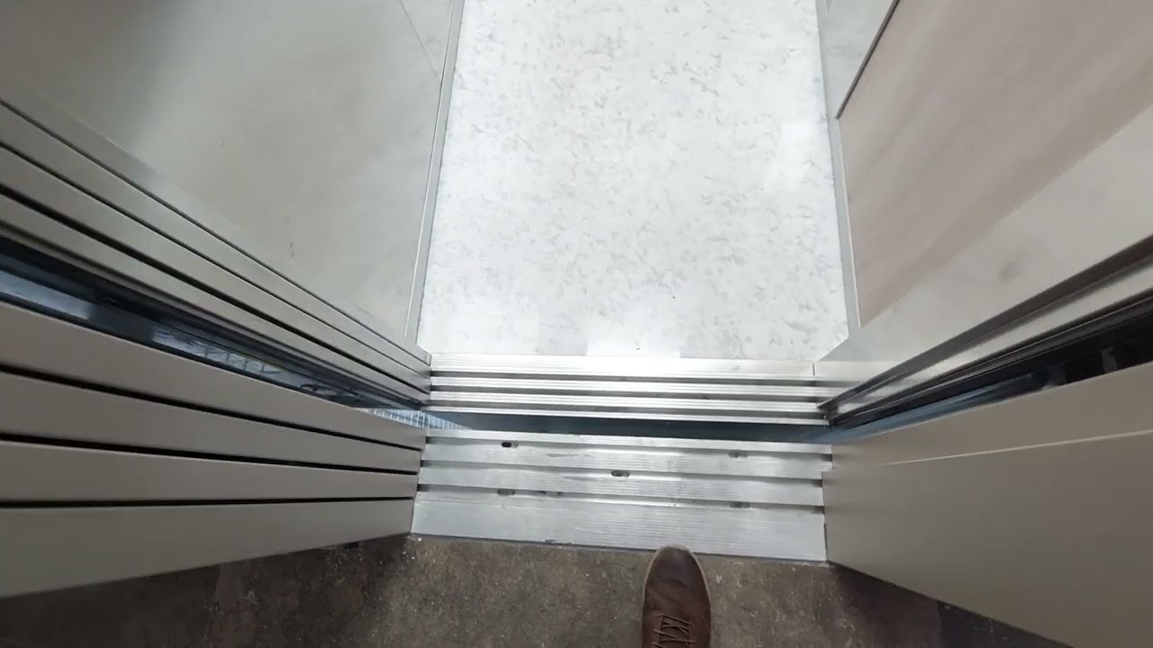2 2024 Orona lifts with multi-screen in a 10 story building in Reus