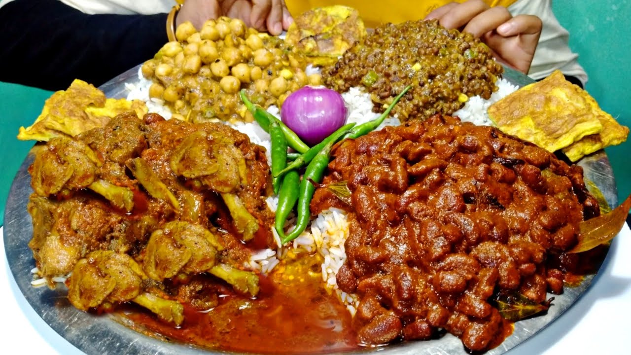 Rajma chawal, Chicken Chawal, Dall Chawal, Chole Chawal, Egg Omlete | Rajma Curry And Rice Eating