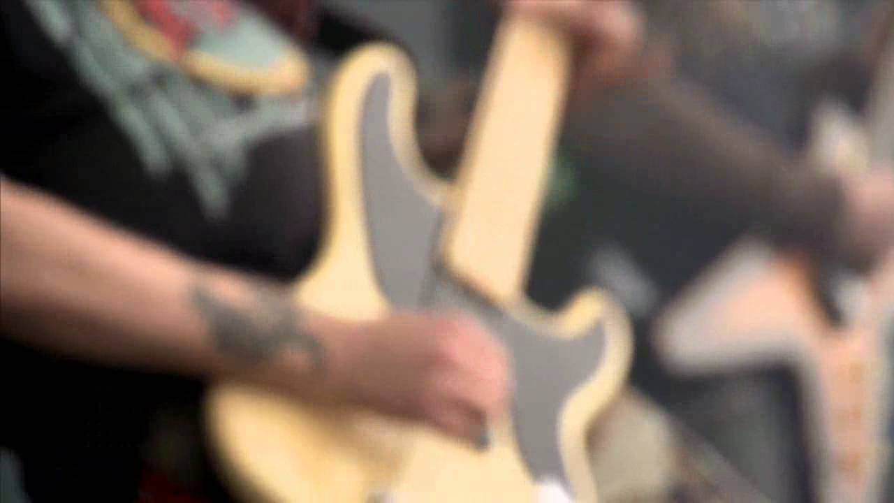 Darkest Hour - The World Engulfed In Flames (LIVE @ Summer Breeze Festival 2012)