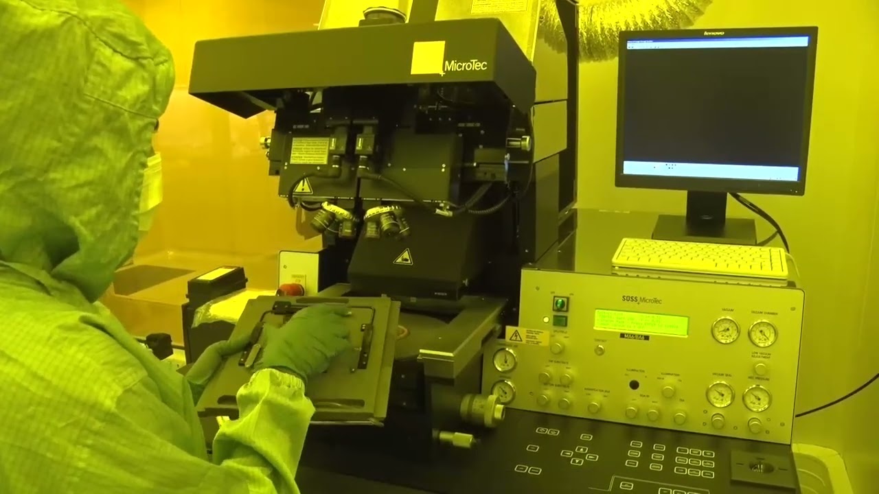 Mask Exposure using Double Sided Aligner (DSA) | Photolithography Process | INUP-i2i @ IIT Bombay