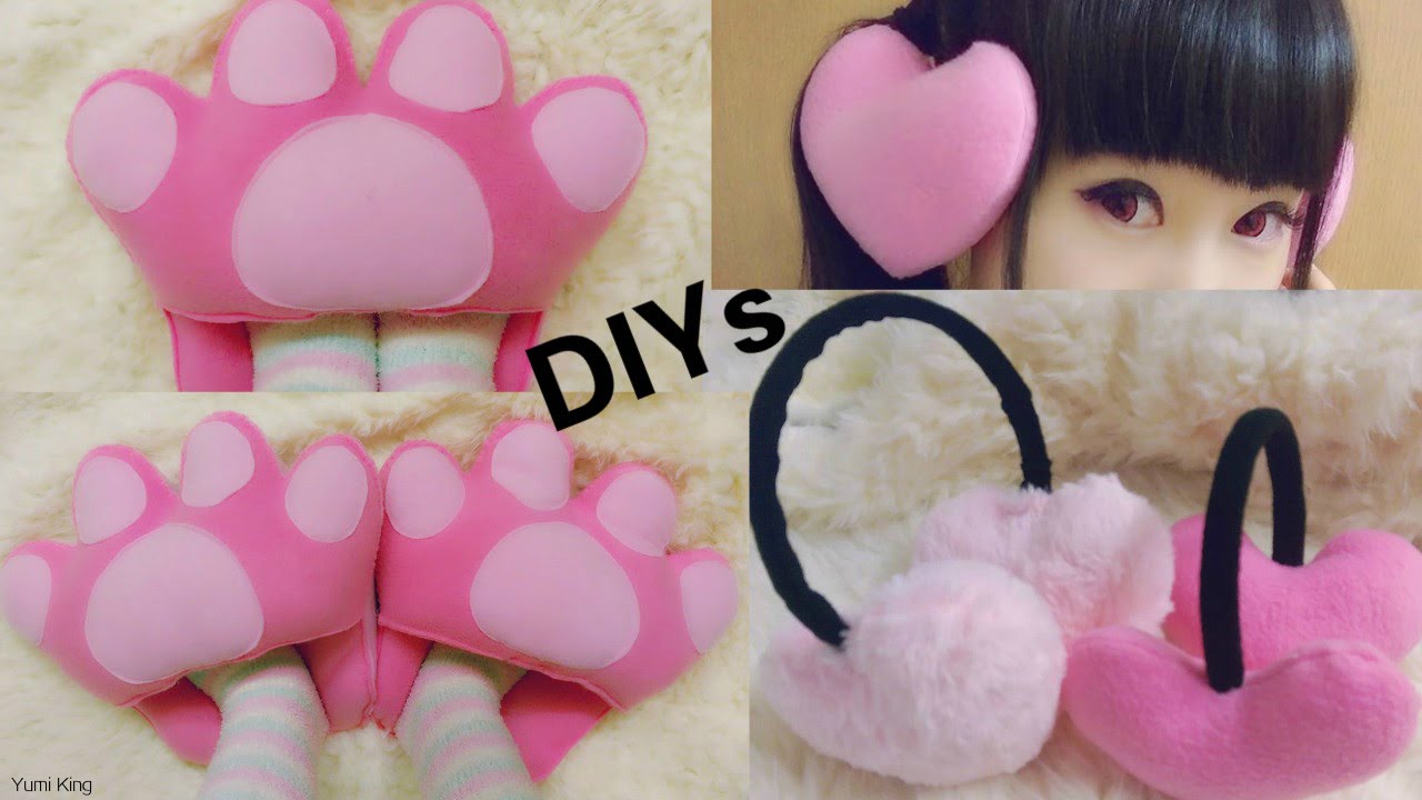 Cute & Warm Winter DIYs: DIY Ear Muffs + DIY Cat Paw Feet Warmer Slippers/Cushion