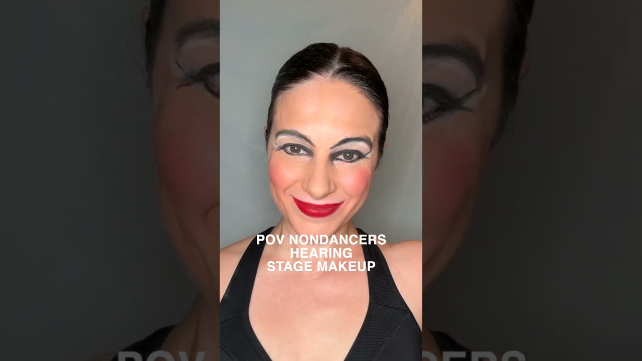 Is this what you think of when you hear the words stage makeup? Halloween Makeup Looks