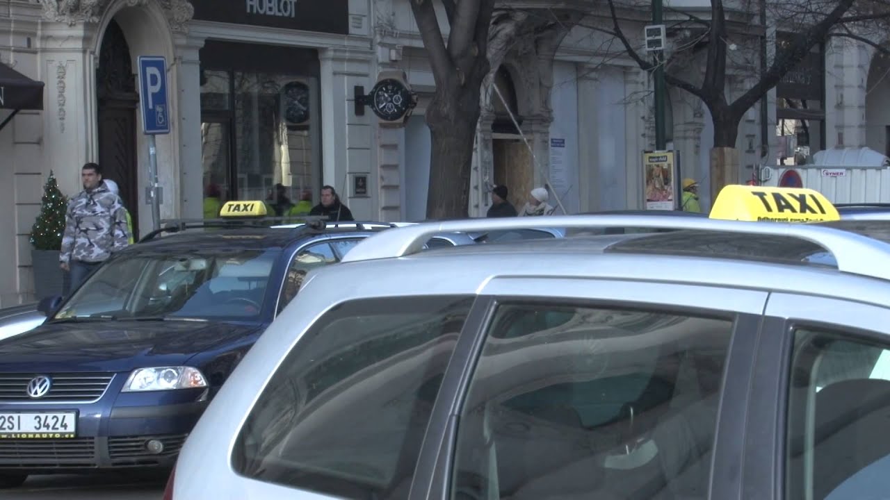 Předražené taxi služby v Praze