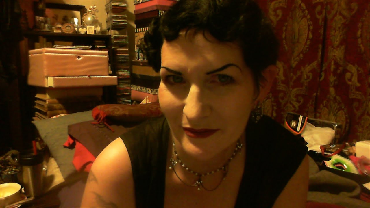 A Flapper for Halloween ~ The Gothic Bohemian Salon