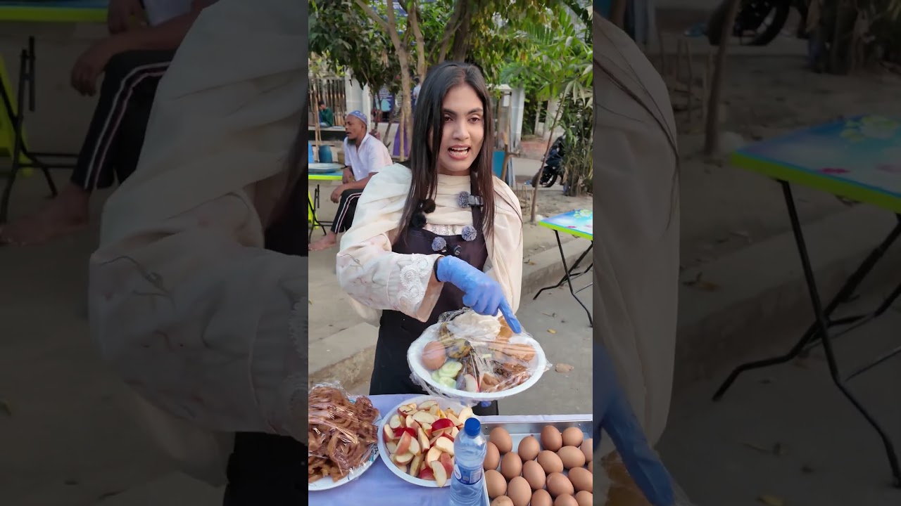 ১২টি আইটেমের ইফতারি 🍛🌙 মাত্র ১০ টা*কায়, শুধুমাত্র সুবিধাবঞ্চিত মানুষদের জন্য 🤲❤️ #রমজান #viral