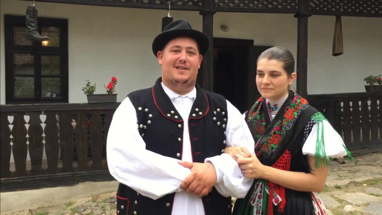 PÖRDÜL, FOROG A SZOKNYA - VIDEKI DANCE GROUP TRIP TO HUNGARY