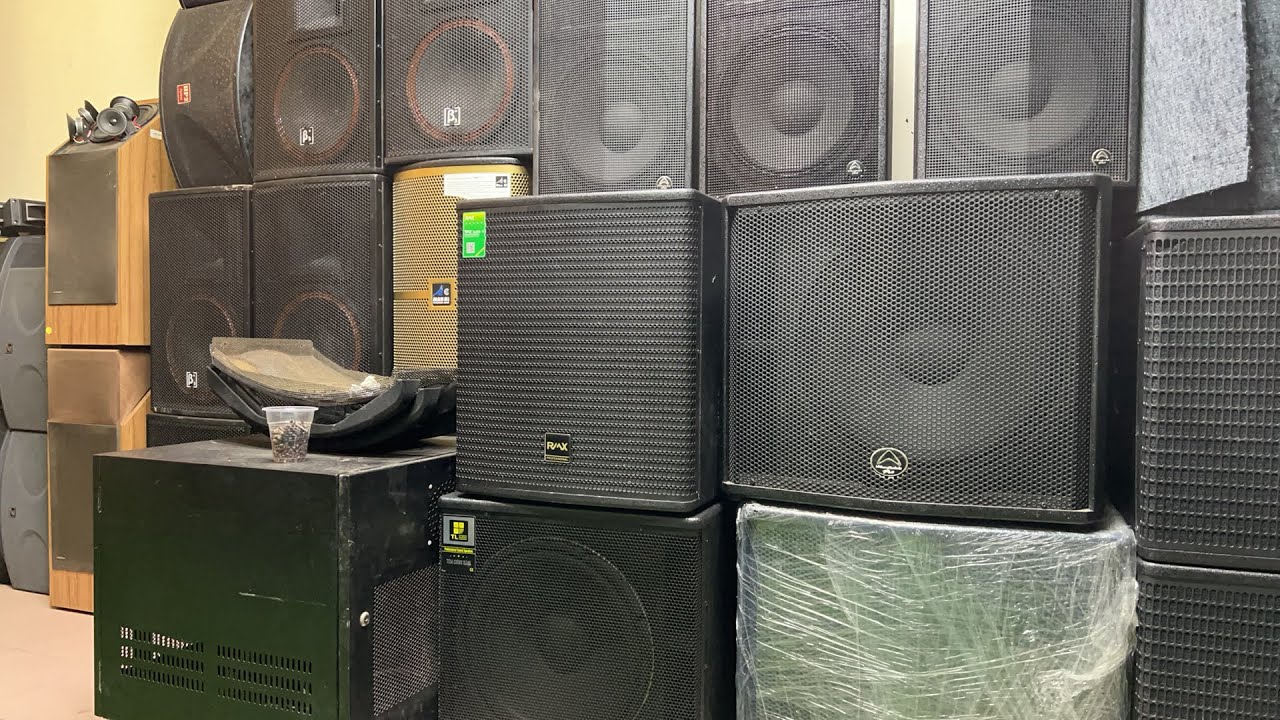 Karaoke Gia Đình Thì Nên Chơi Sub Điện Hay Hơi?