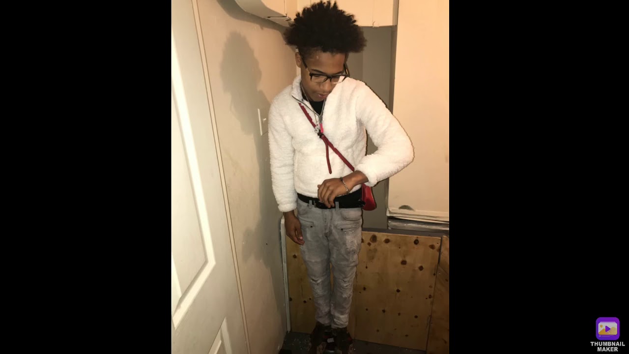 Up coming rapper 💯 somebody sign me