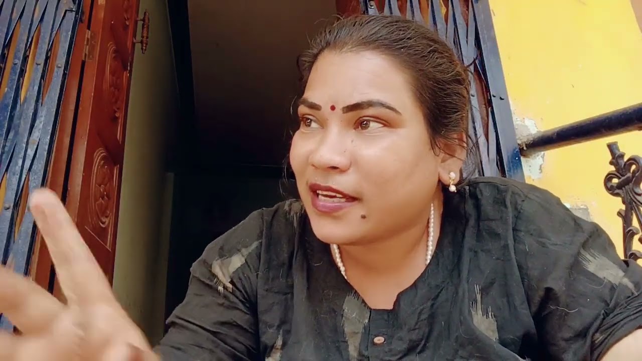 படிச்சவங்க  வருமானத்தை விட பத்து பாட்டல் படுக்கை சம்பளம் அதிகம் 